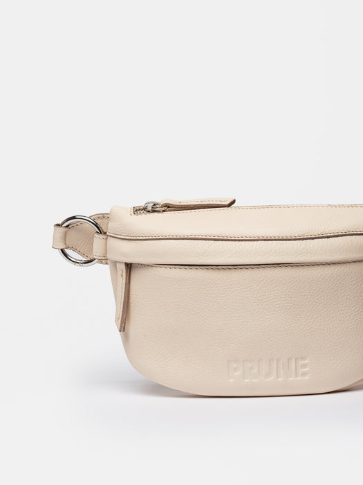 Prüne Trendy and Stylish Grained Leather Waist Bag - Comfortable, Practical, and Chic Accessory