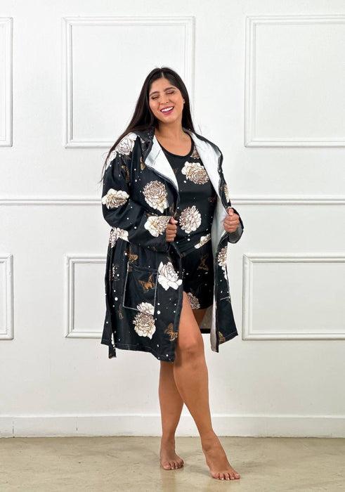 Solcitos Moda Butterfly-Printed Animated Microfiber Robes – Luxuriously Soft, Absorbent, and Stylish Bathrobes with Hood and Pockets – Includes Belt for Added Convenience - Batas de Microtoalla Modelo Mariposas