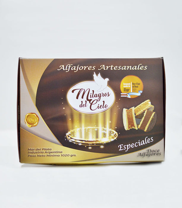 Alfajores Artesanales Especiales Special Artisanal Alfajores Milagros del Cielo Mousse with Liquor (Box of 12)