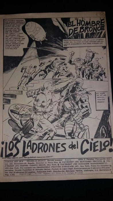 Book Doc Savage El Hombre de Bronce "Los Ladrones del Aire" N° 8 by Editorial Vertice