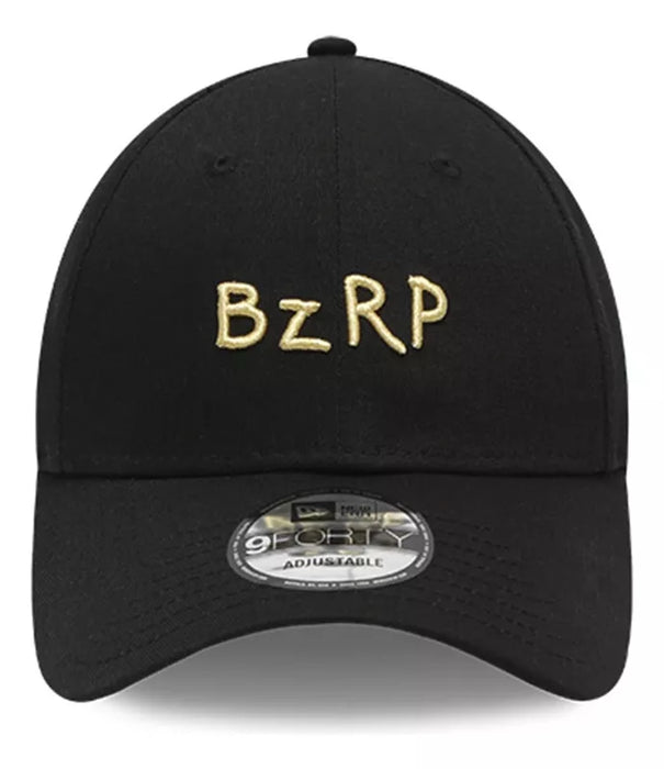 Gorra Con Visera New Era Official Bizarrap Bzrp Original 9forty Visor Cap, Black Color and Adjustable to the Head