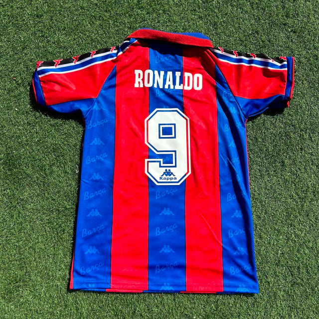Camiseta Retro Barcelona 1997 Ronaldo Nazario Jersey - Authentic Soccer Shirt for Collectors and Fans