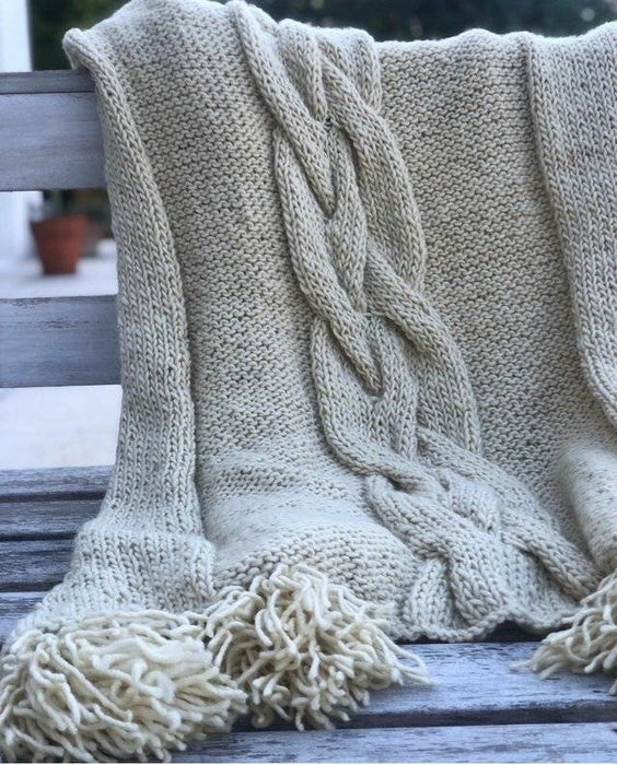 Merino Wool Blanket with Central Braid and Tasseled Finishing By Mapuche Tejidos, 1.60 m x 1 m / 62.99" x 39.37"